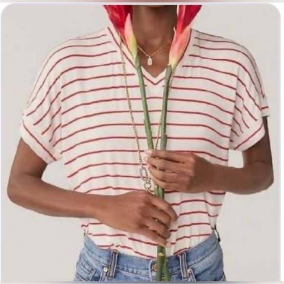 Cabi 6400 Cookout Tee Spring 2023 Medium EUC - Picture 5 of 7